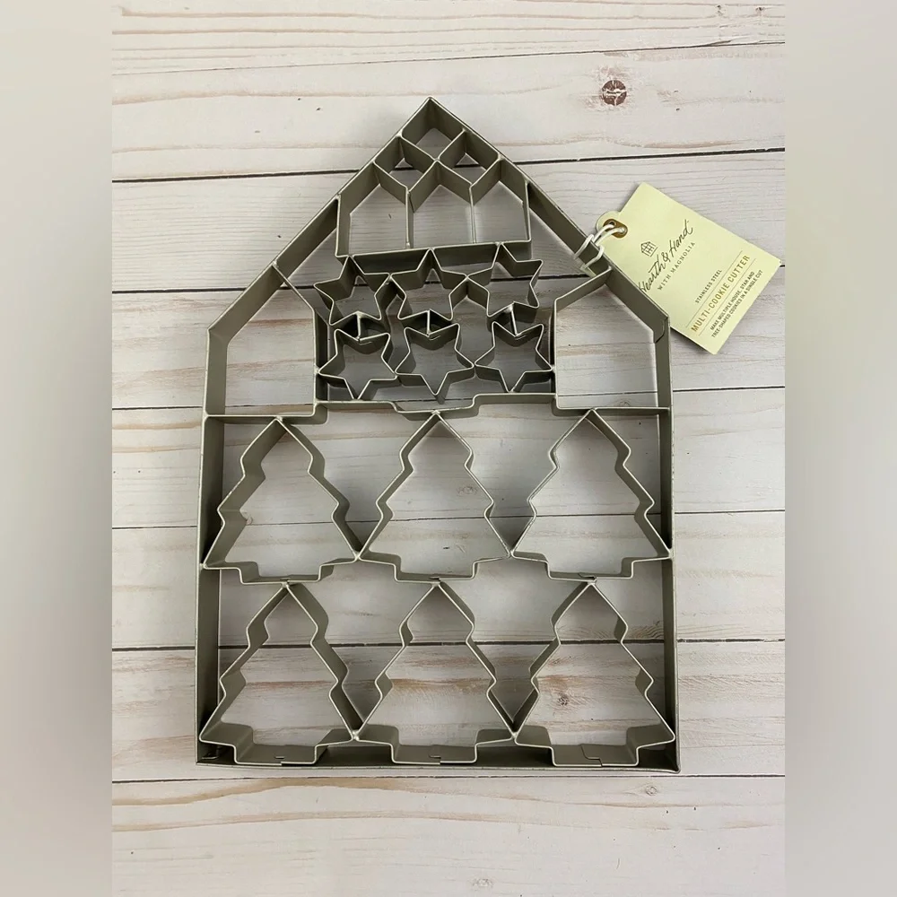 Hearth and Hand Magnolia Giant Multi-Cookie Cutter Tree House Stars